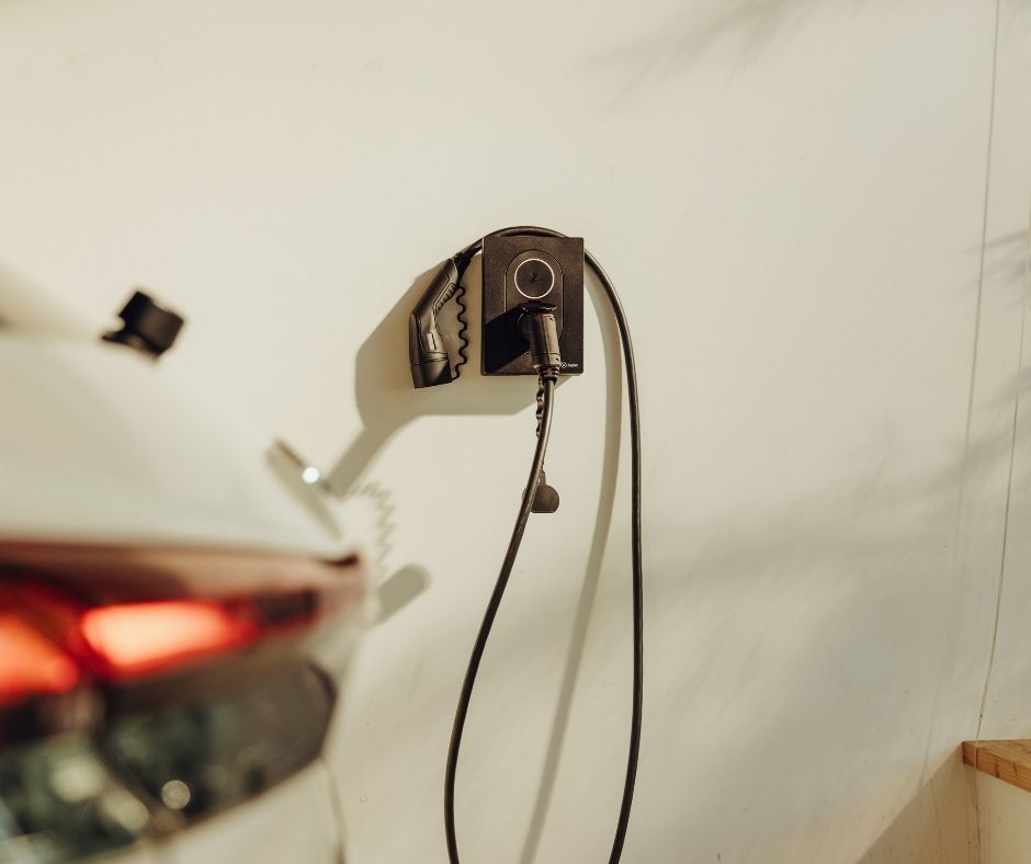 Zaptec sovelluksen kautta voit etähallita latausasemaasi.